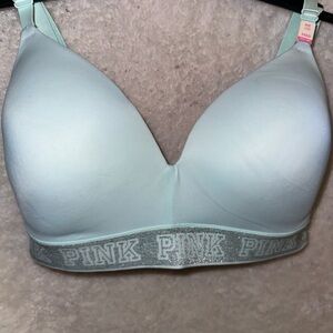 NWT Victoria’s Secret PINK wear everywhere wireless lightly lined bra size 34DD